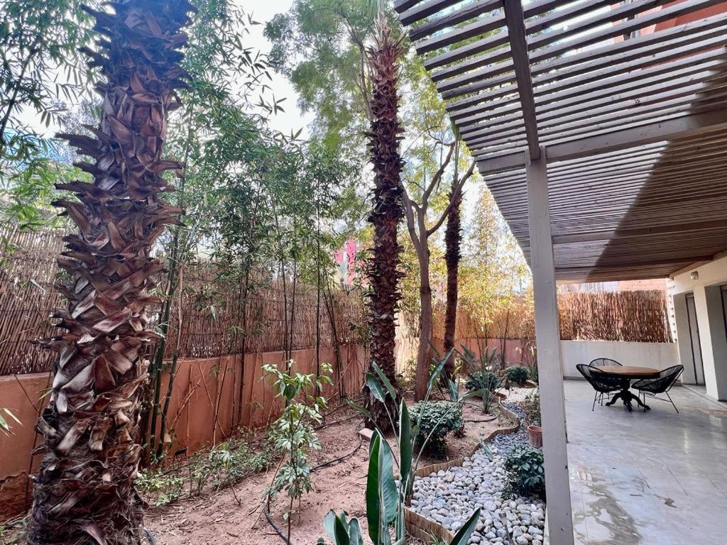 Appartement Superbe Avec Terrasse Et Jardin Au Coeur De L'hivernage *