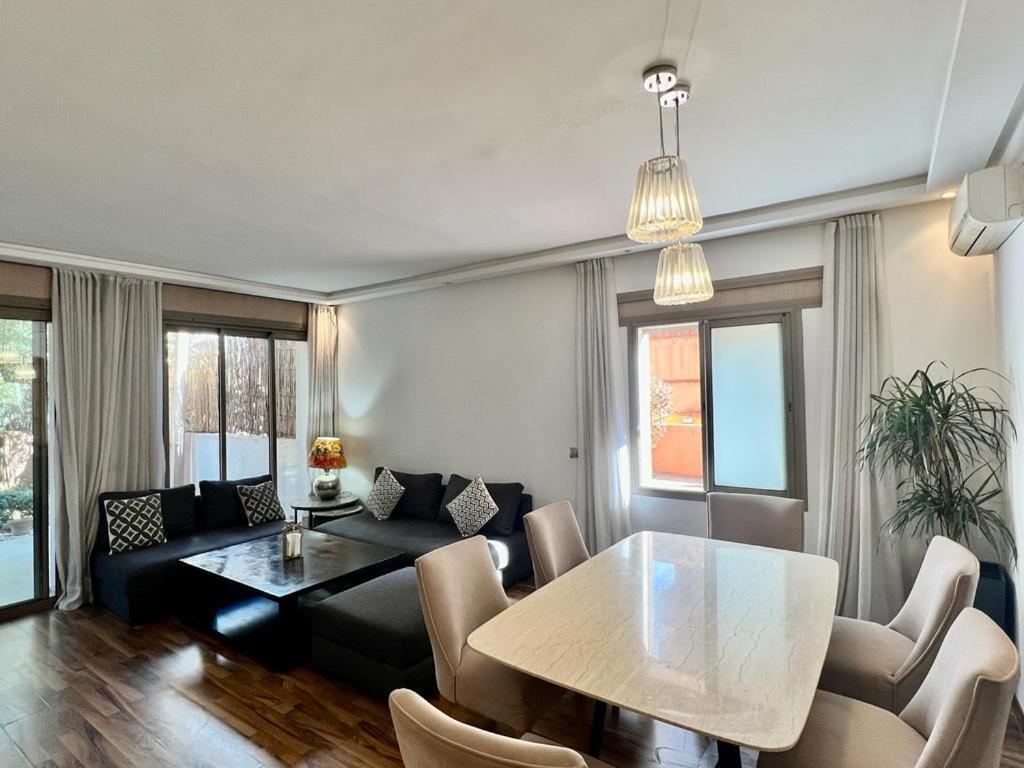 Appartement Superbe Avec Terrasse Et Jardin Au Coeur De L'hivernage